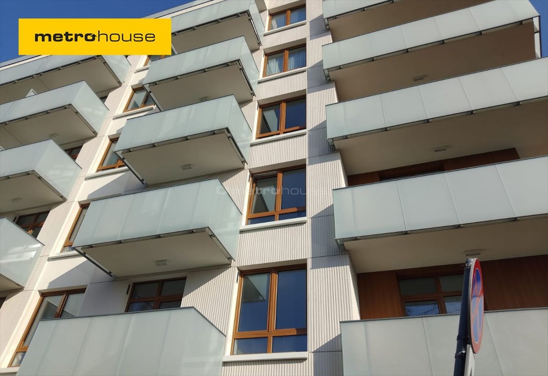 Przestronne 3-pokojowe mieszkanie z ogrodami i garażem Warszawa, Targówek  76m2 Foto 1