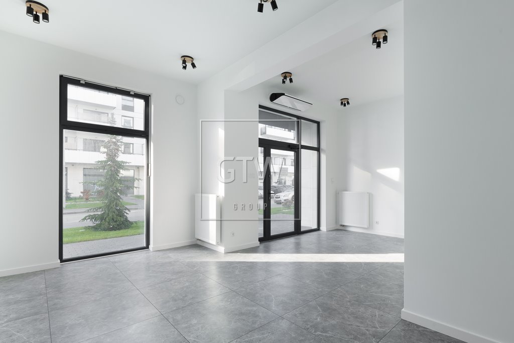 Lokal użytkowy na wynajem Grójec  38m2 Foto 1