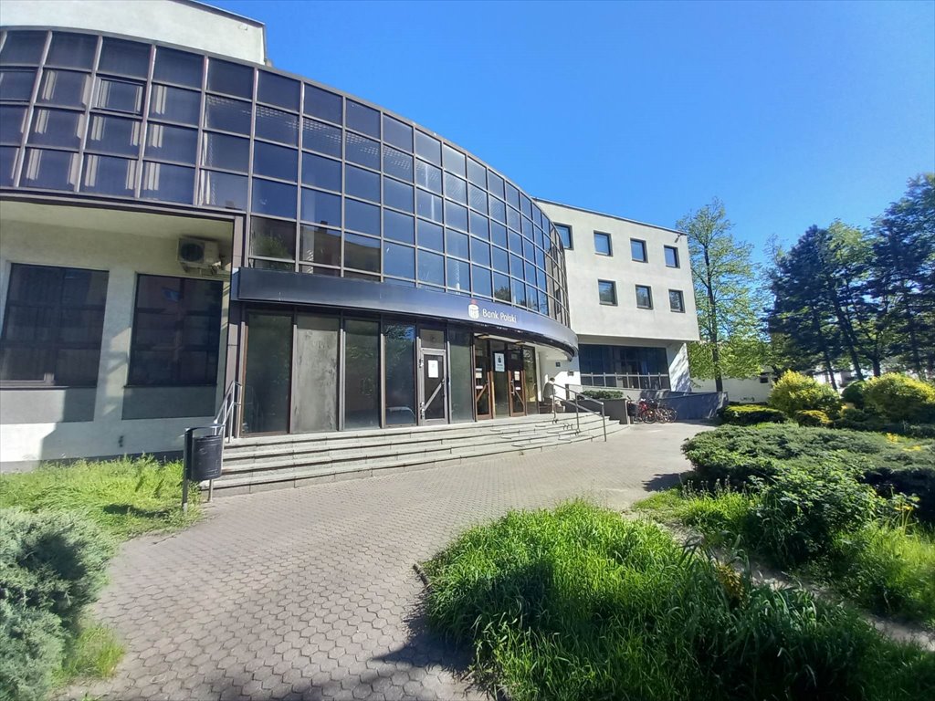 Atrakcyjny lokal biurowy 2657 m2 w Lesznie, Sikorskiego Leszno, Sikorskiego 7A  2 657m2 Foto 1