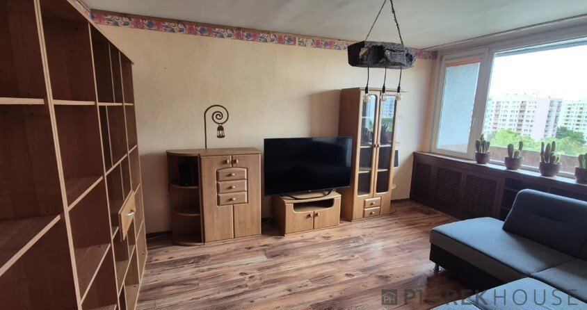 Dwupokojowe mieszkanie z balkonem i komórką na Bemowie Warszawa, Bemowo, Puszczy Solskiej  42m2 Foto 1