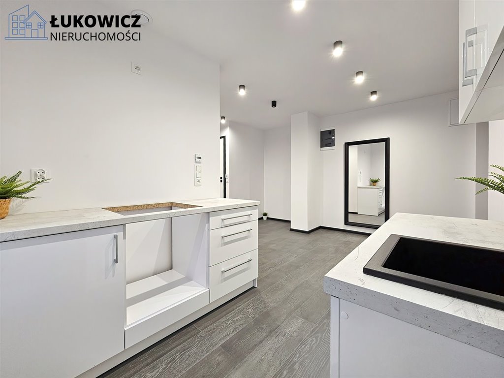 Mieszkanie dwupokojowe na sprzedaż Chorzów, Batory  34m2 Foto 6