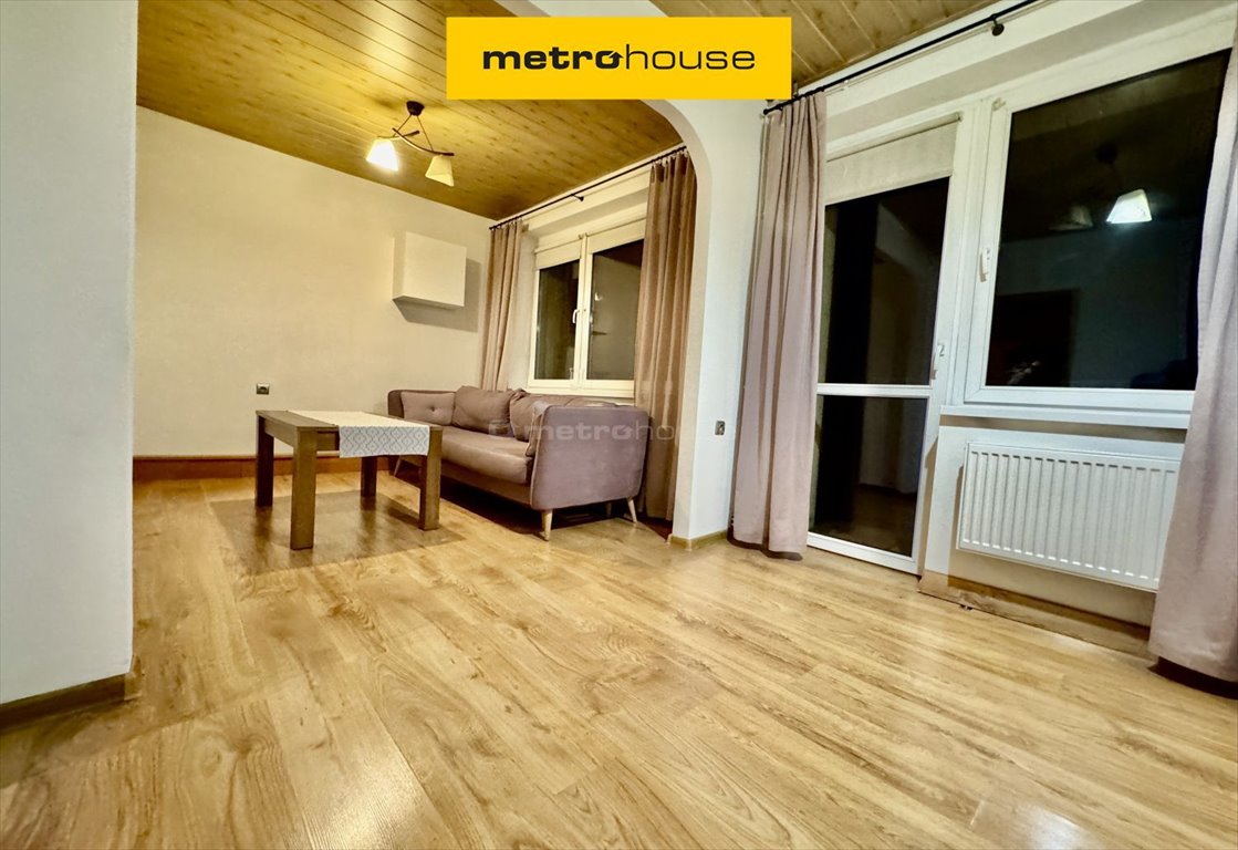 Mieszkanie trzypokojowe na sprzedaż Rybnik, Morcinka  49m2 Foto 1