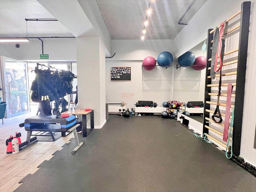 Nowoczesny lokal 56 m2 z najmem, witryny, prestiżowa lokalizacja Wrocław, Stare Miasto, Stare Miasto, Dmowskiego Romana  56m2 Foto 1