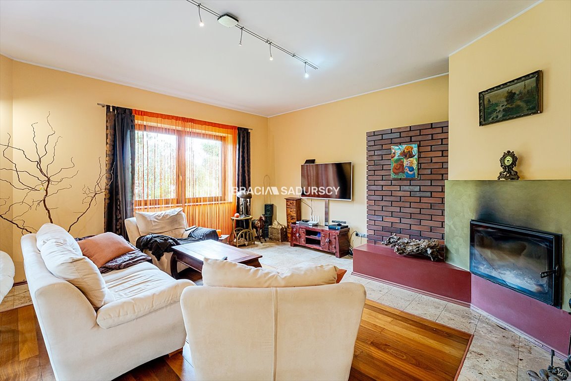 Sprzedam komfortowy dom 170 m² z dużym ogrodem w Zerwanej Zerwana, Zbożowa  170m2 Foto 1