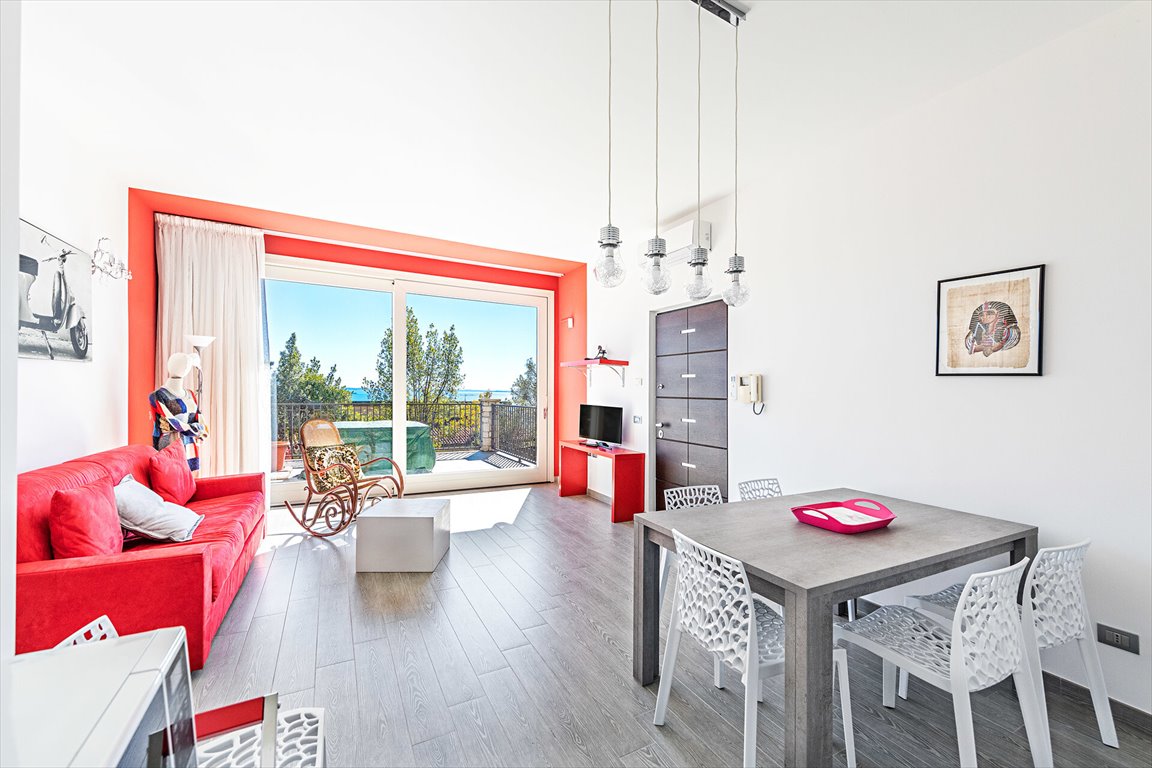 Widok na jezioro, 40 m² taras, garaż, eco-budynek Włochy, Toscolano Maderno  80m2 Foto 1