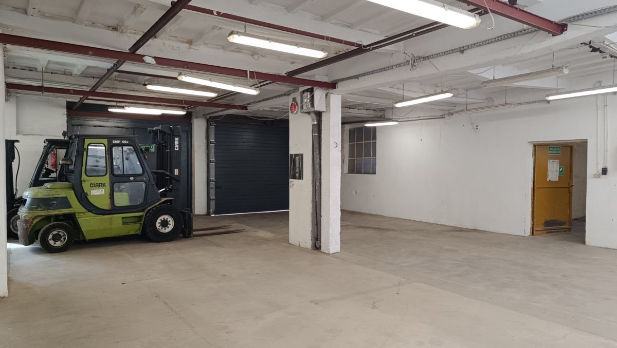 Magazyn do wynajęcia 206 m2 w Gdyni Chyloni, ogrzewanie w cenie Gdynia, Chylonia, Bolesława Krzywoustego  206m2 Foto 1