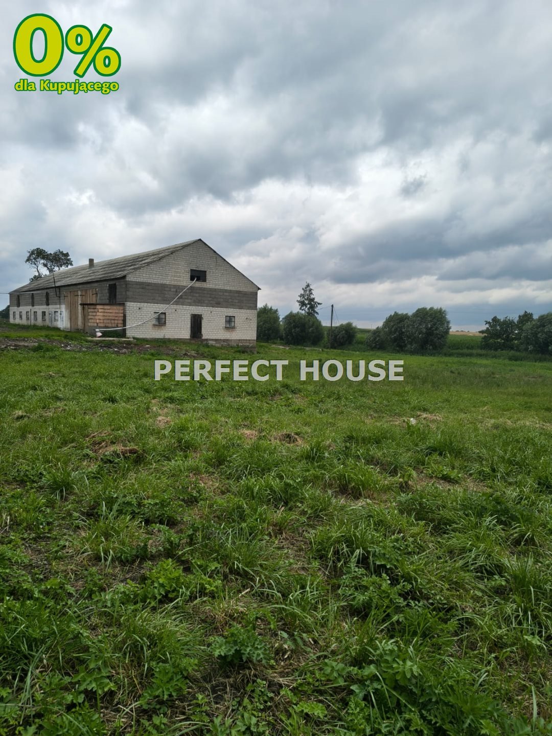 Do sprzedania grunt z chlewnią 480 m² w Ujazdzie Ujazd, Ujazd  480m2 Foto 1
