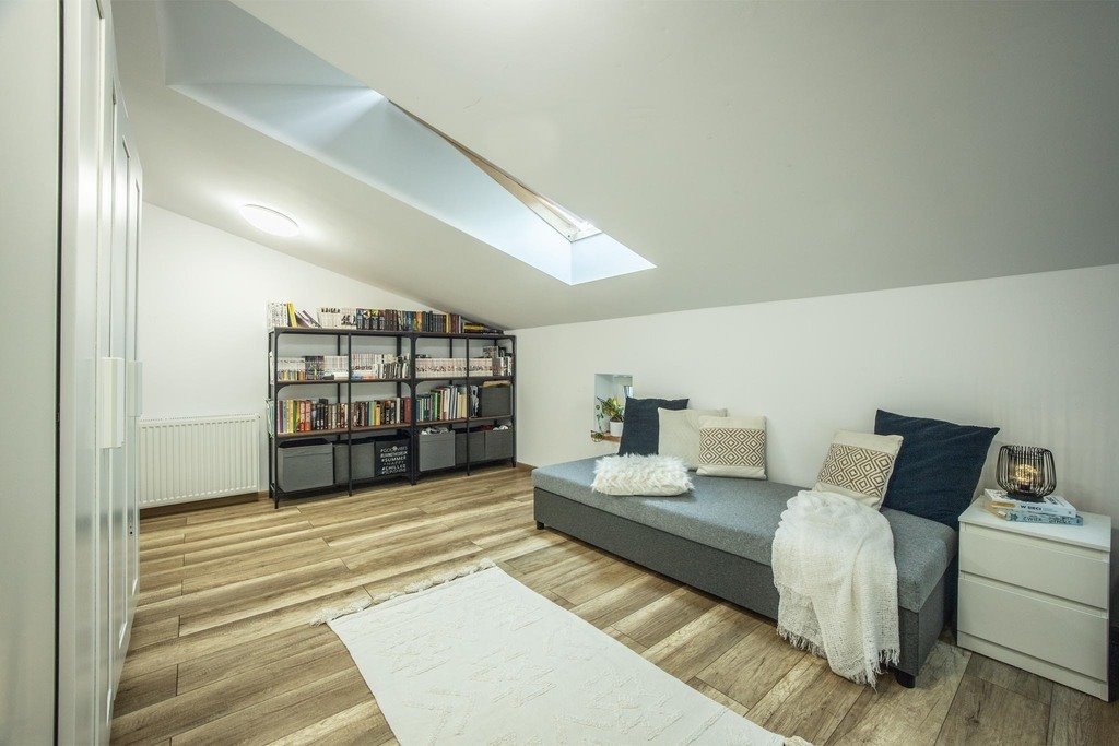 Mieszkanie czteropokojowe  na sprzedaż Łódź, Górna, Radomska  83m2 Foto 1