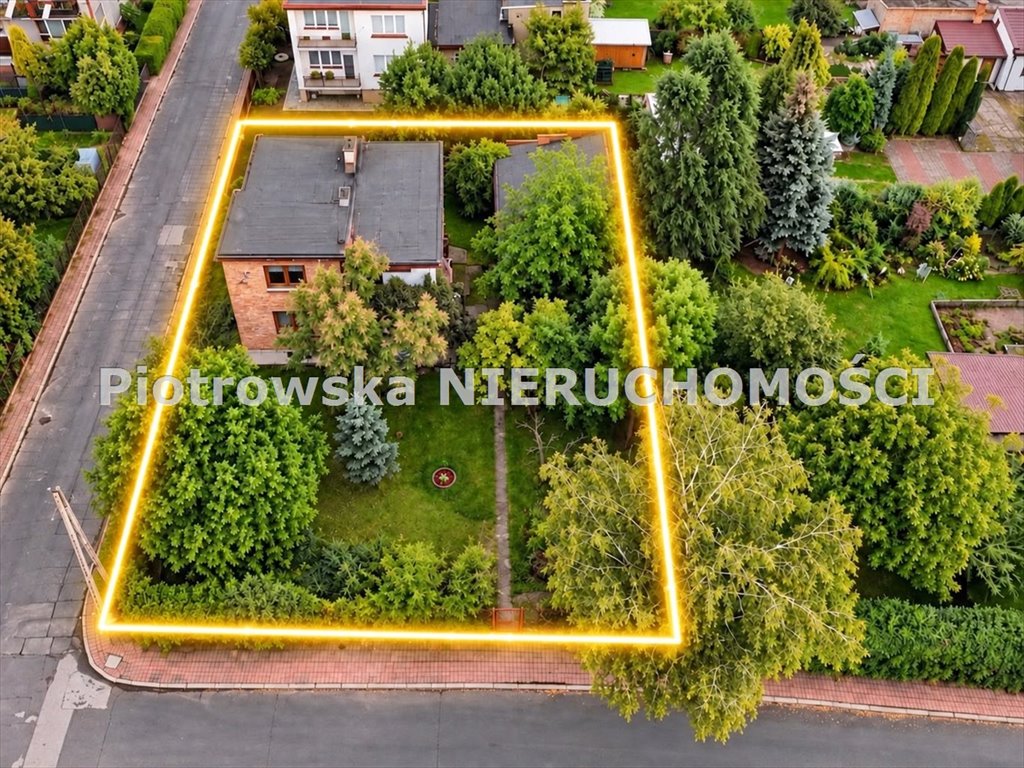 Polecam dom 140 m² z dużą działką i dodatkowymi budynkami Sieradz  140m2 Foto 1