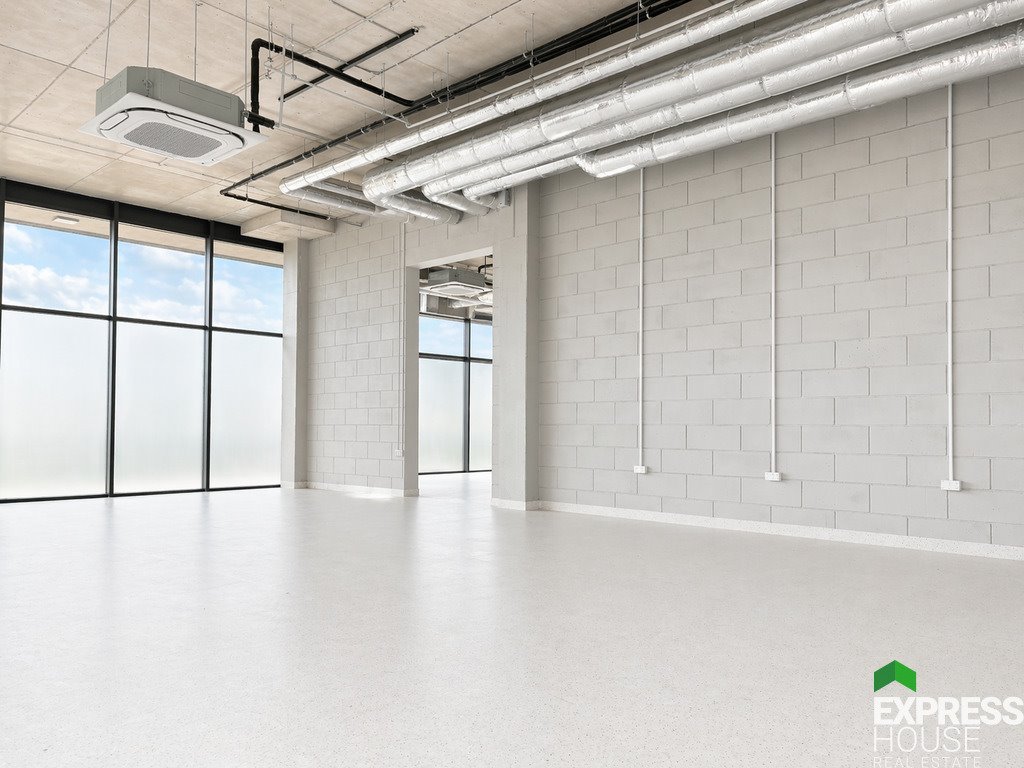 Nowoczesny lokal 409 m² z 3 wejściami i elastyczną aranżacją Lublin, Gęsia  409m2 Foto 1