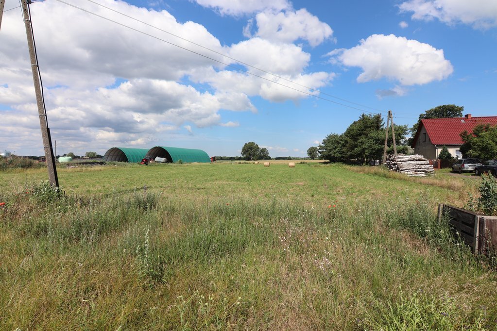 Sprzedam działkę 1355 m² w Karkoszowie - dostęp do mediów i asfaltowa droga Karkoszów  1 355m2 Foto 1