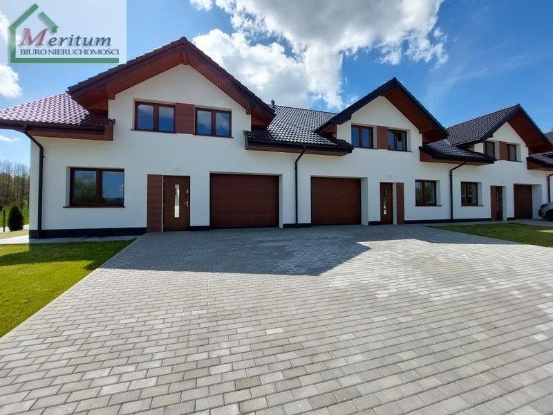 Nowoczesne domy szeregowe 166 m2 z dużym tarasem i ogródkiem Krosno, Krosno  166m2 Foto 1