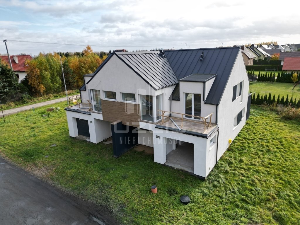 Dom na sprzedaż Kolnik, Jałowcowa  131m2 Foto 1