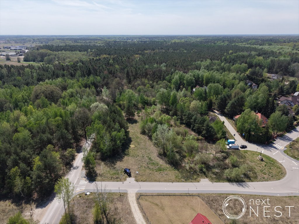 Sprzedam dużą działkę 7642 m² z lasem i mediami w Czarnowie Czarnów, Gościniec  7 642m2 Foto 1