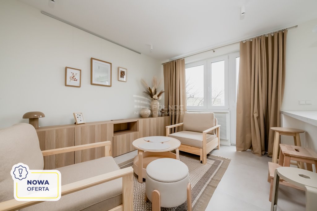 Mieszkanie trzypokojowe na sprzedaż Białystok, Młodych, Zwycięstwa  47m2 Foto 1