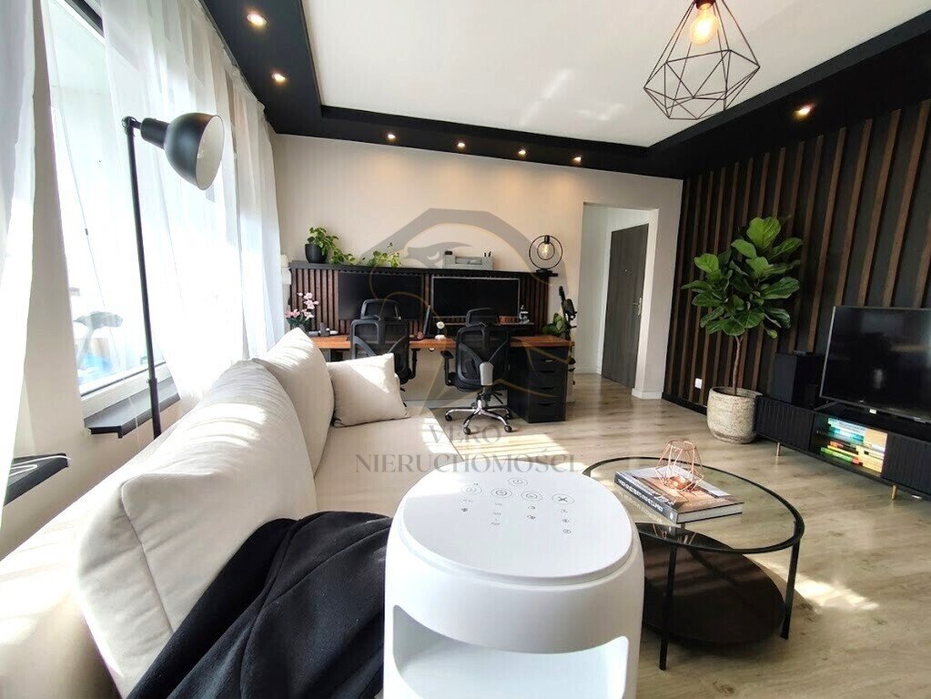 Sprzedam przestronne 35 m² mieszkanie z balkonem na Kozanowie Wrocław, Dokerska  35m2 Foto 1