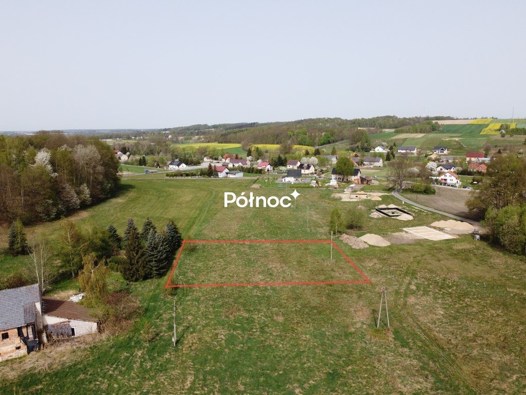 Działka budowlana 2506 m2 z mediami i możliwością zabudowy Suszki  2 506m2 Foto 1