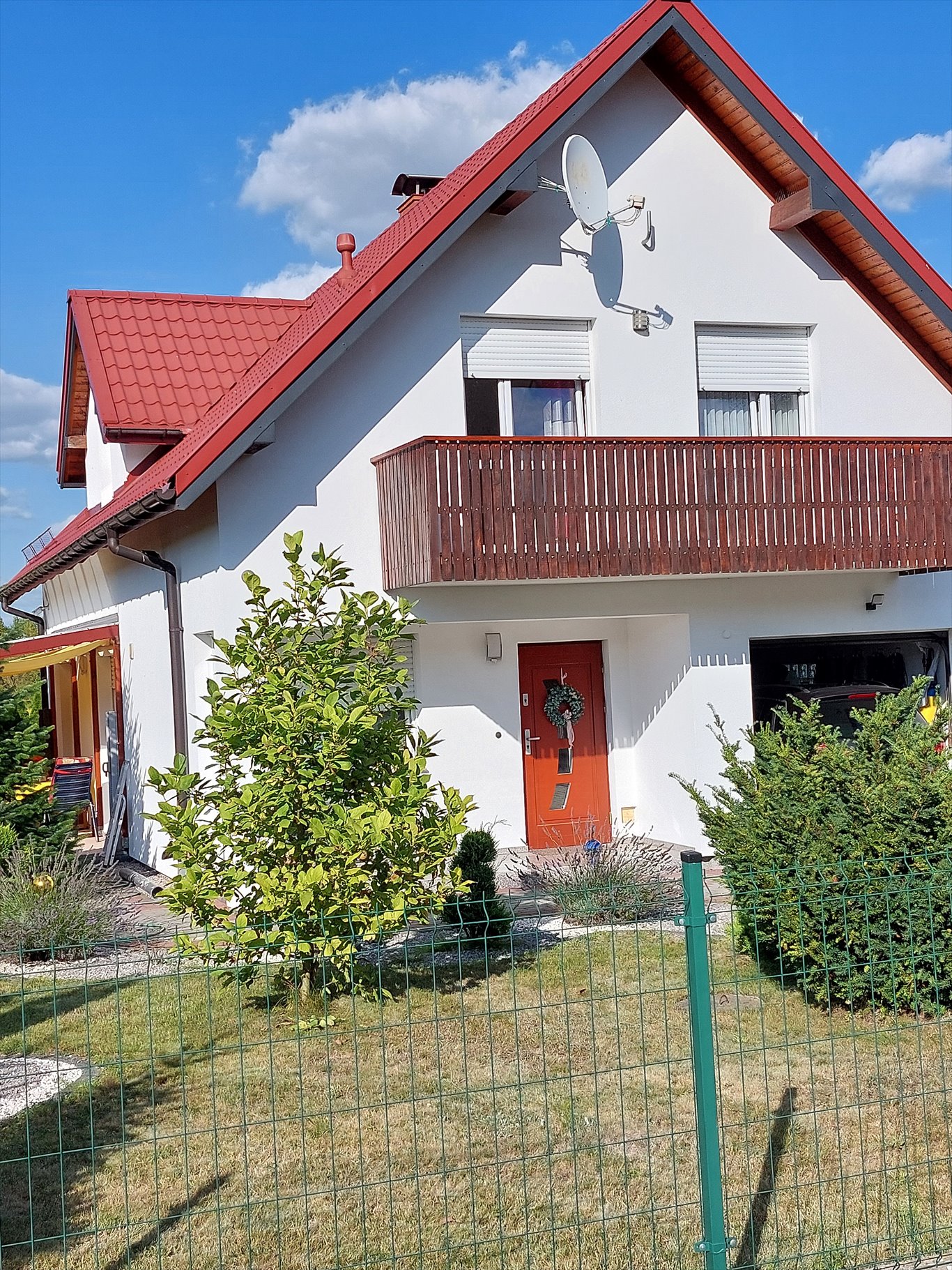 Nowoczesny dom z tarasem, 2 budynkami i pełnym wyposażeniem Bronowice, Bronowice  160m2 Foto 1