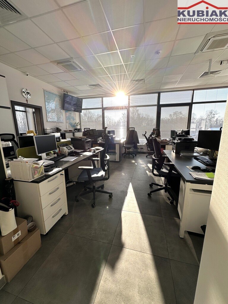 Nowoczesne biuro 160 m² z możliwością powiększenia do 260 m² - Chrzanów Duży Chrzanów Duży  160m2 Foto 1