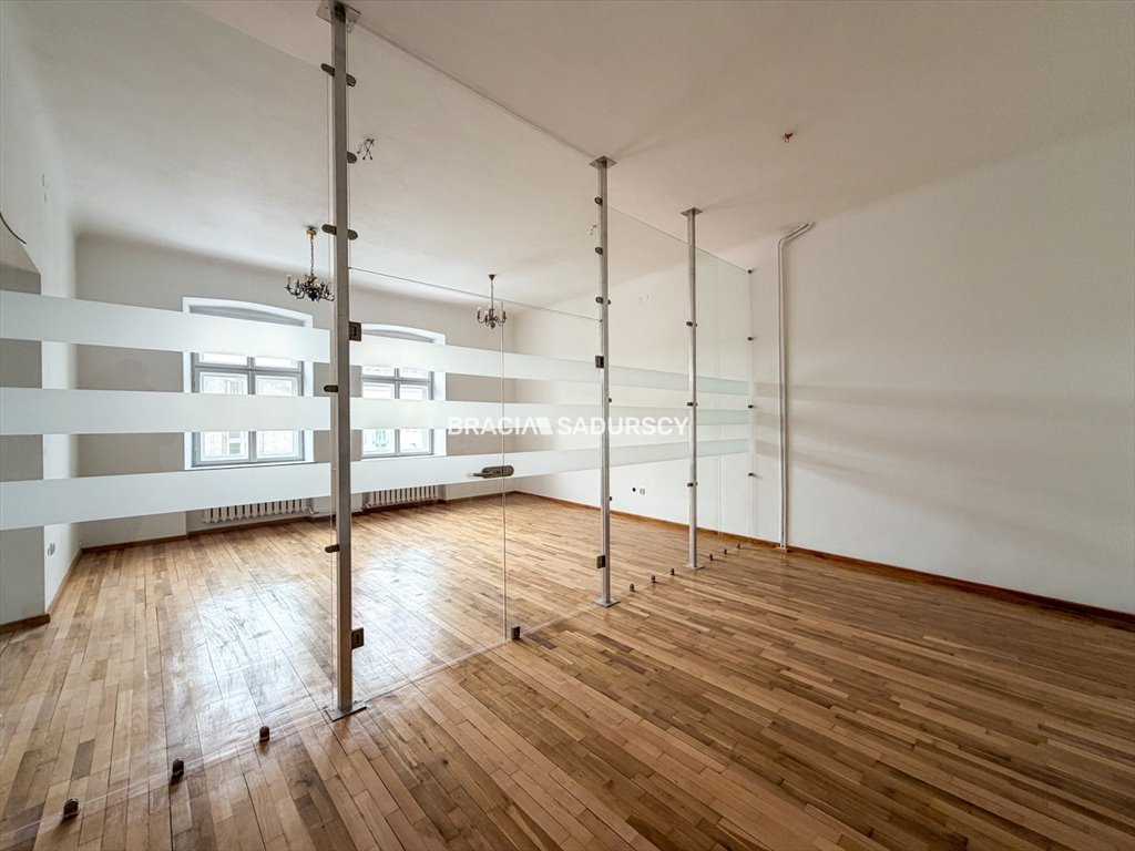 Atrakcyjne biura i szkoły w centrum Krakowa - polecam Kraków, Stare Miasto, Stare Miasto, Stefana Batorego  210m2 Foto 1