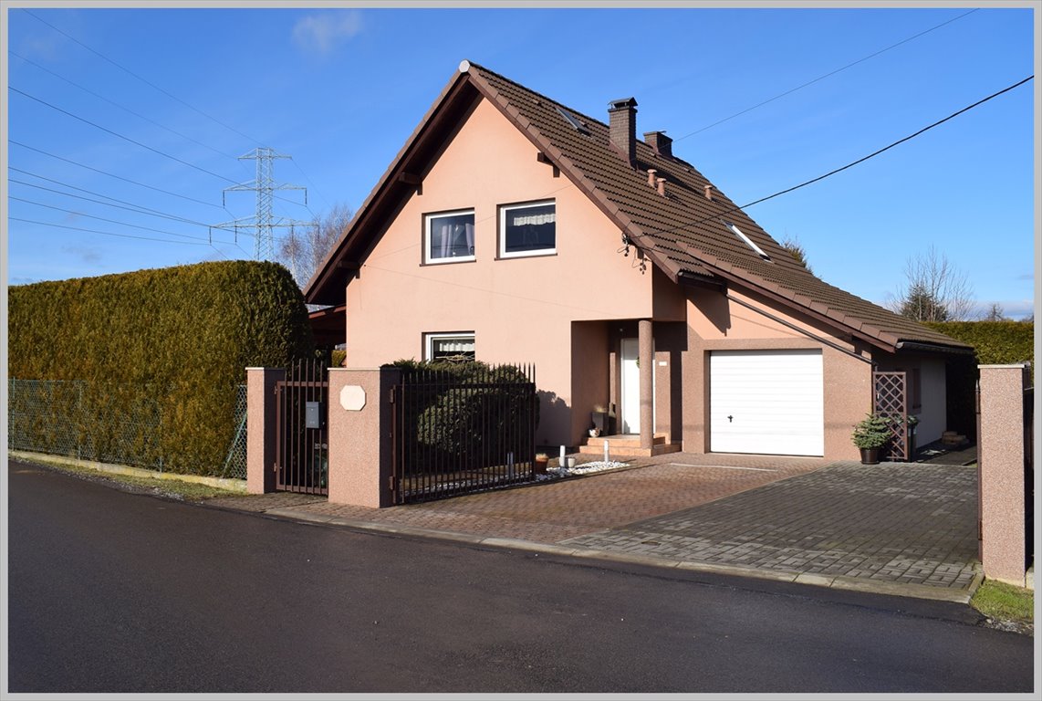 Przestronny dom 129,5 m² z garażem, ogrodem i tarasem Mazańcowice  130m2 Foto 1