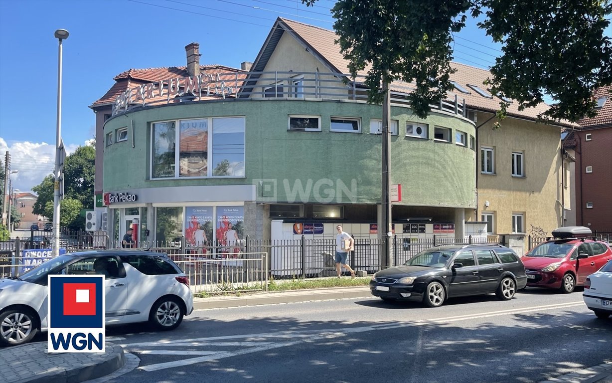 Polecam budynek 630 m² z potencjałem inwestycyjnym w Klecinie Wrocław, Klecina, Wałbrzyska  636m2 Foto 1