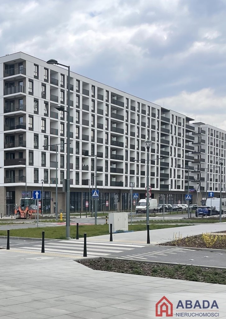 Lokal użytkowy w Ursusie z witrynami i dużym potencjałem Warszawa, Ursus  184m2 Foto 1