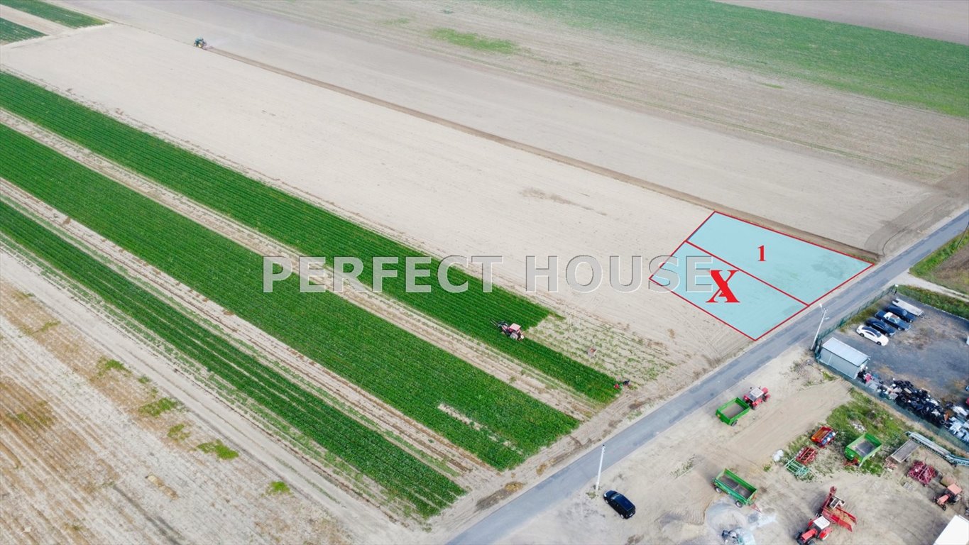 Do sprzedania działka 1030 m² z mediami pod dom wolnostojący Zmysłowo  1 030m2 Foto 1