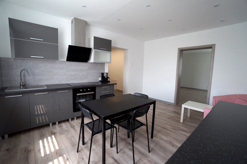 Nowoczesne 90 m² z ogrodem, gotowe do wynajęcia!
