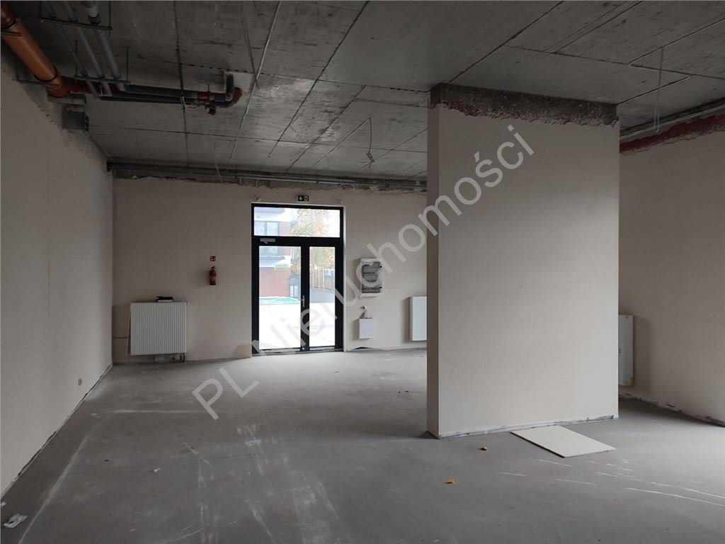 Lokal usługowy 122,76 m2 w centrum Pruszkowa, deweloperski Pruszków  123m2 Foto 1