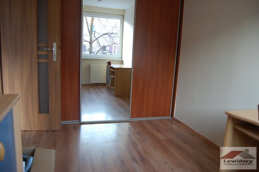 Mieszkanie dwupokojowe na wynajem Pruszków, Niepodległości  36m2 Foto 1