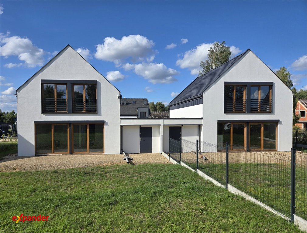 Ekologiczny dom 158 m2 z tarasami i 5 pokojami Wierzchowisko, Jaśminowa  158m2 Foto 1