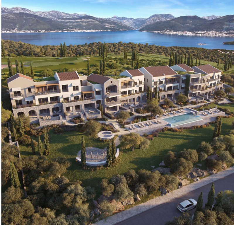 Mieszkanie trzypokojowe na sprzedaż Czarnogóra, Tivat  106m2 Foto 3