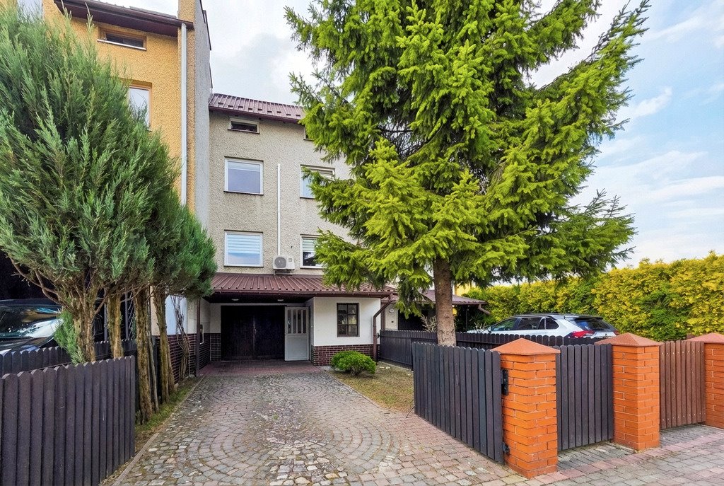 Gotowy dom 151 m² z przestronnym salonem i garażem Stalowa Wola, Melchiora Wańkowicza  151m2 Foto 1