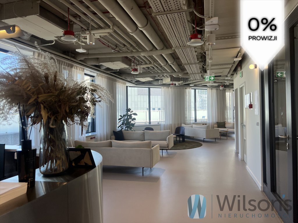 Biuro z tarasem w centrum Warszawy, 25 m², pełne umeblowania Warszawa, Śródmieście, Sienna  25m2 Foto 1