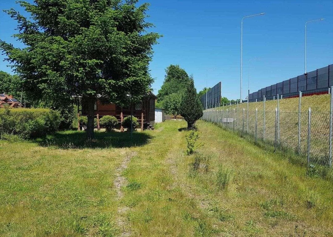 Zapraszam do zakupu działki 3990 m² z domkiem i mediami w Wesołej Warszawa, Wesoła  3 990m2 Foto 1