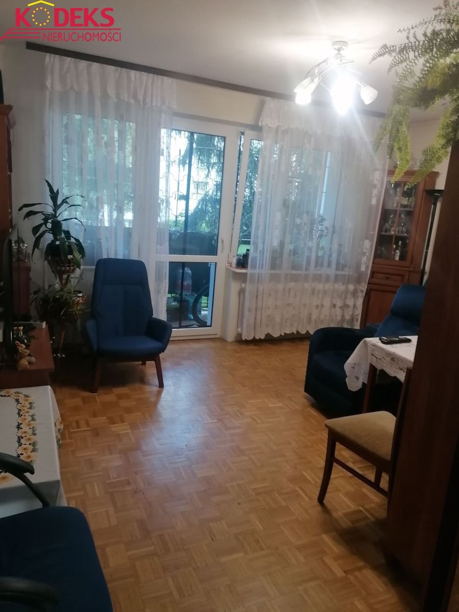 Mieszkanie na sprzedaż Legionowo  74m2 Foto 1