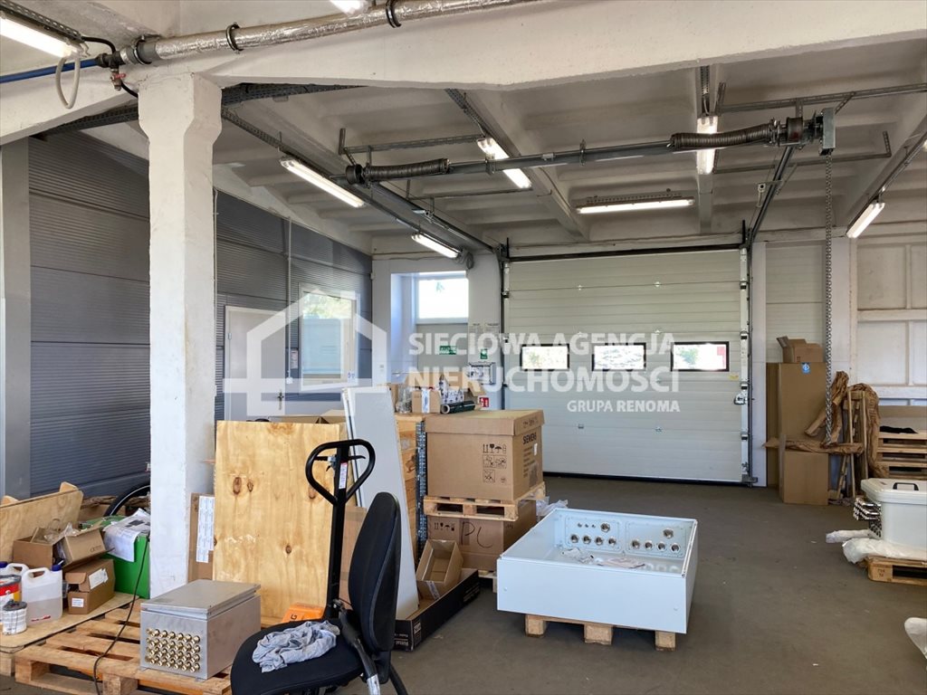 Magazyn 218 m2 z biurem, ogrzewaniem i dojazdem TIR. Gdańsk, Orunia  218m2 Foto 1