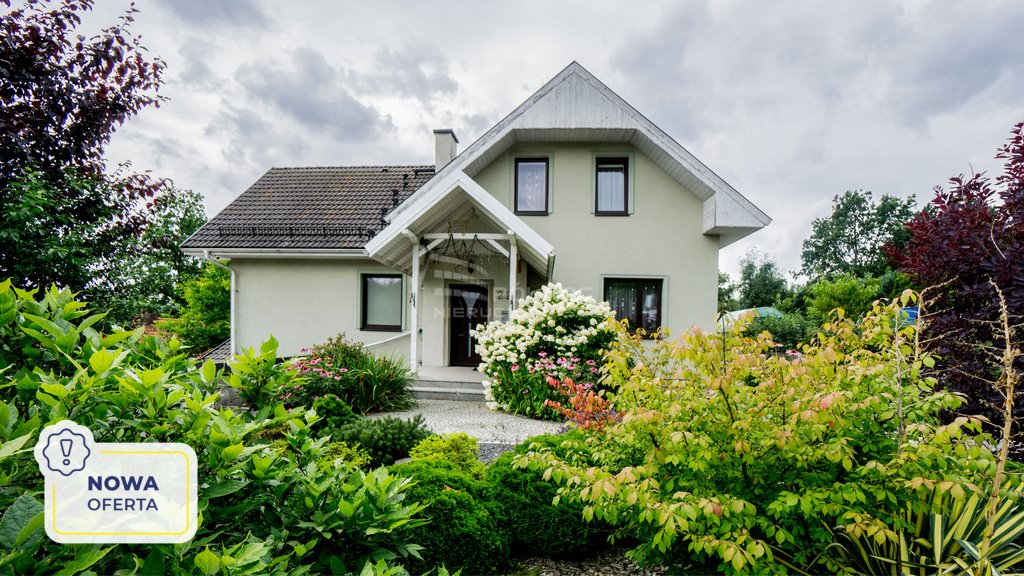 Dom na sprzedaż Kłodzko  206m2 Foto 1