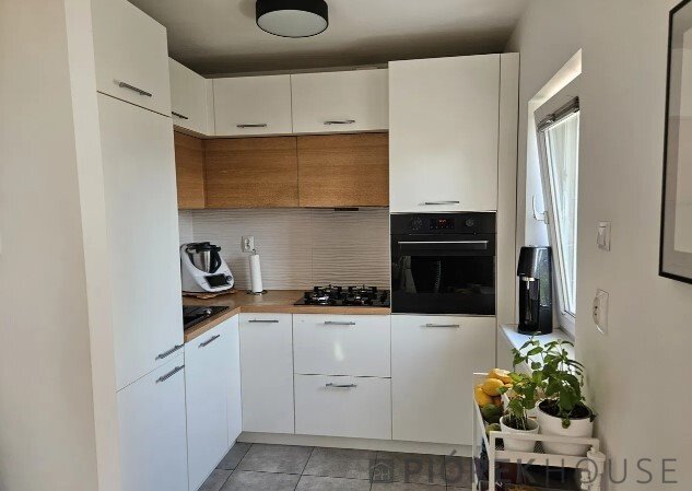 Mieszkanie trzypokojowe na sprzedaż Warszawa, Wawer, Króla Maciusia  44m2 Foto 1