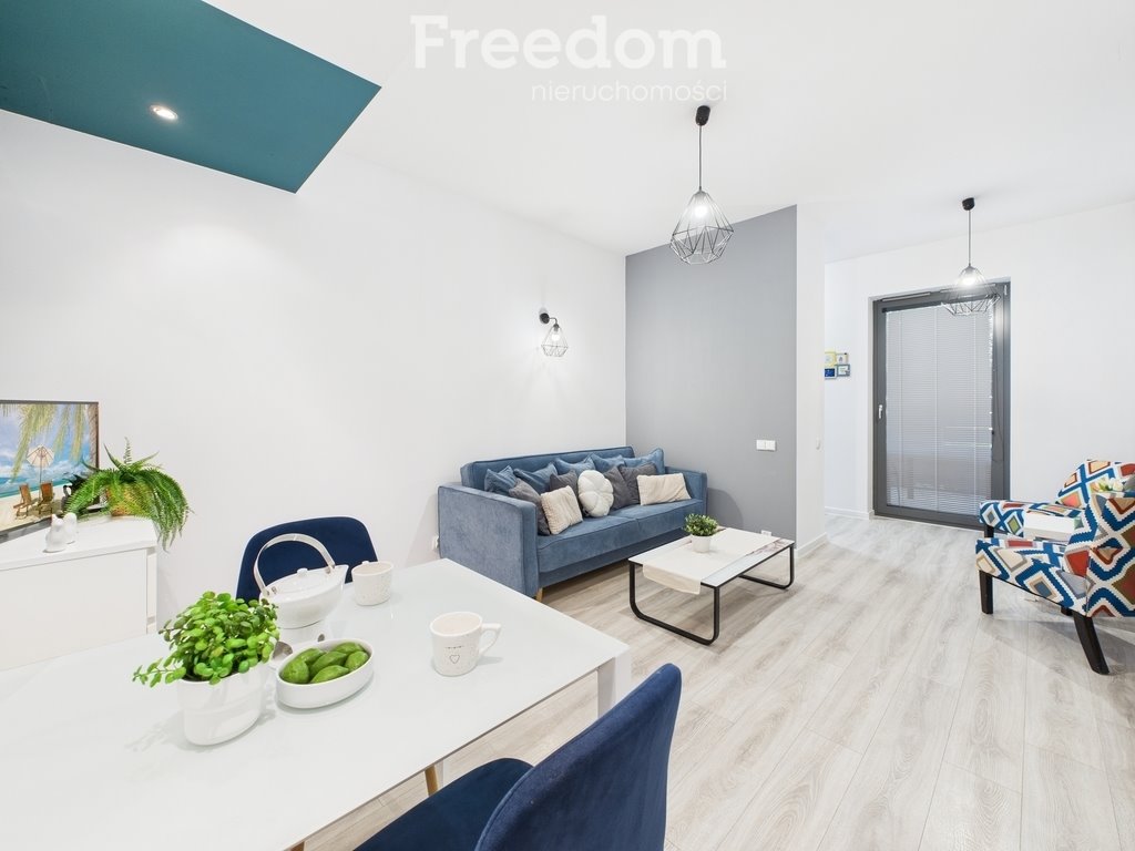 Kawalerka na sprzedaż Oświęcim, Fryderyka Chopina  32m2 Foto 1