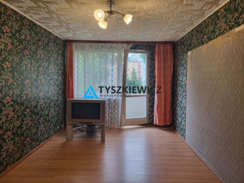 Mieszkanie trzypokojowe na sprzedaż Gdynia, Chylonia, Kcyńska  58m2 Foto 1
