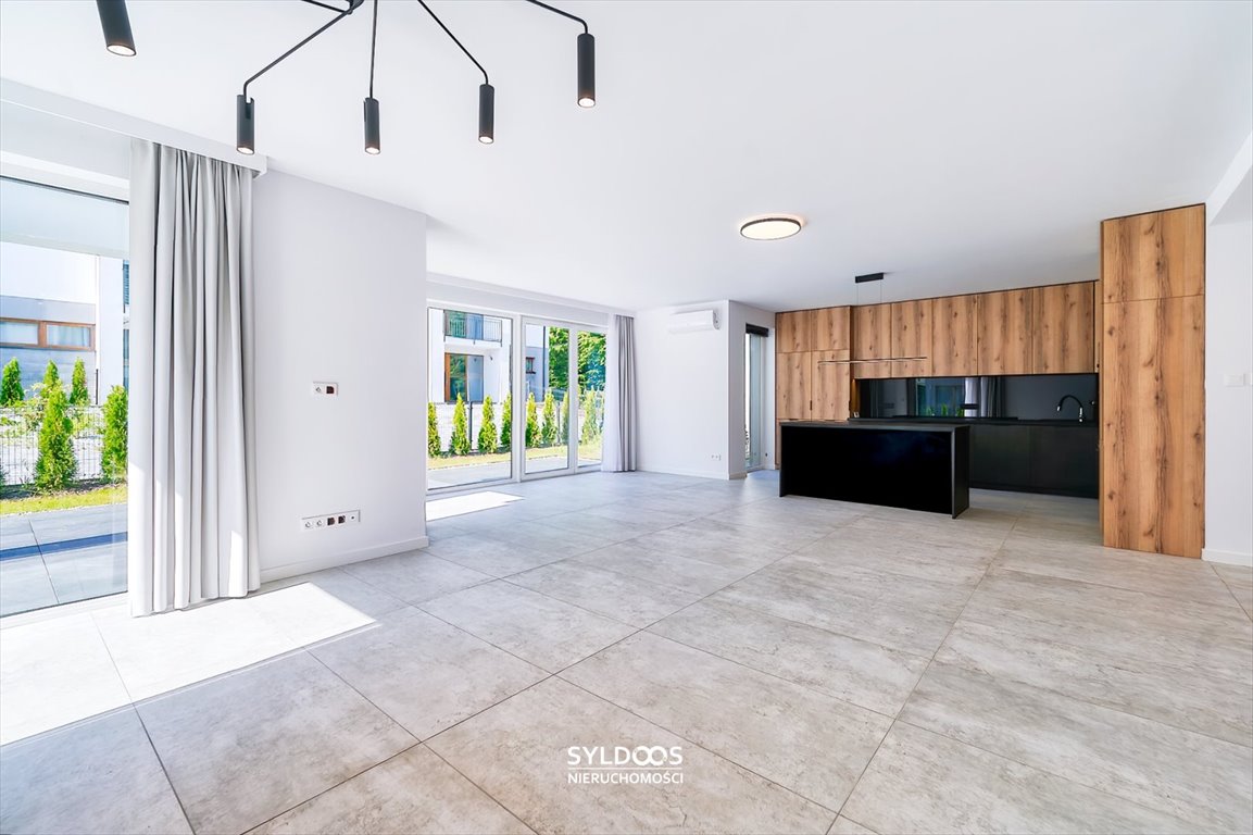 Dom na wynajem Lusina  250m2 Foto 1