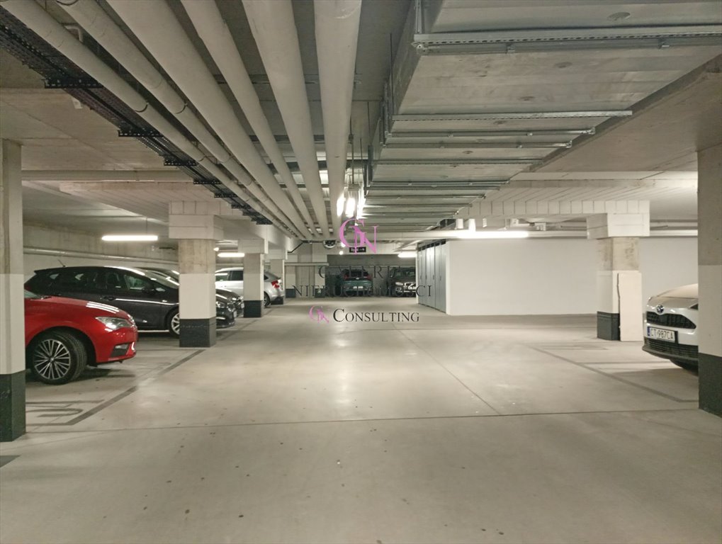 Do sprzedania garaż 20 m² w hali z windą, niskie koszty, Toruń Toruń, Wrzosy, Henryka Strobanda  15m2 Foto 1