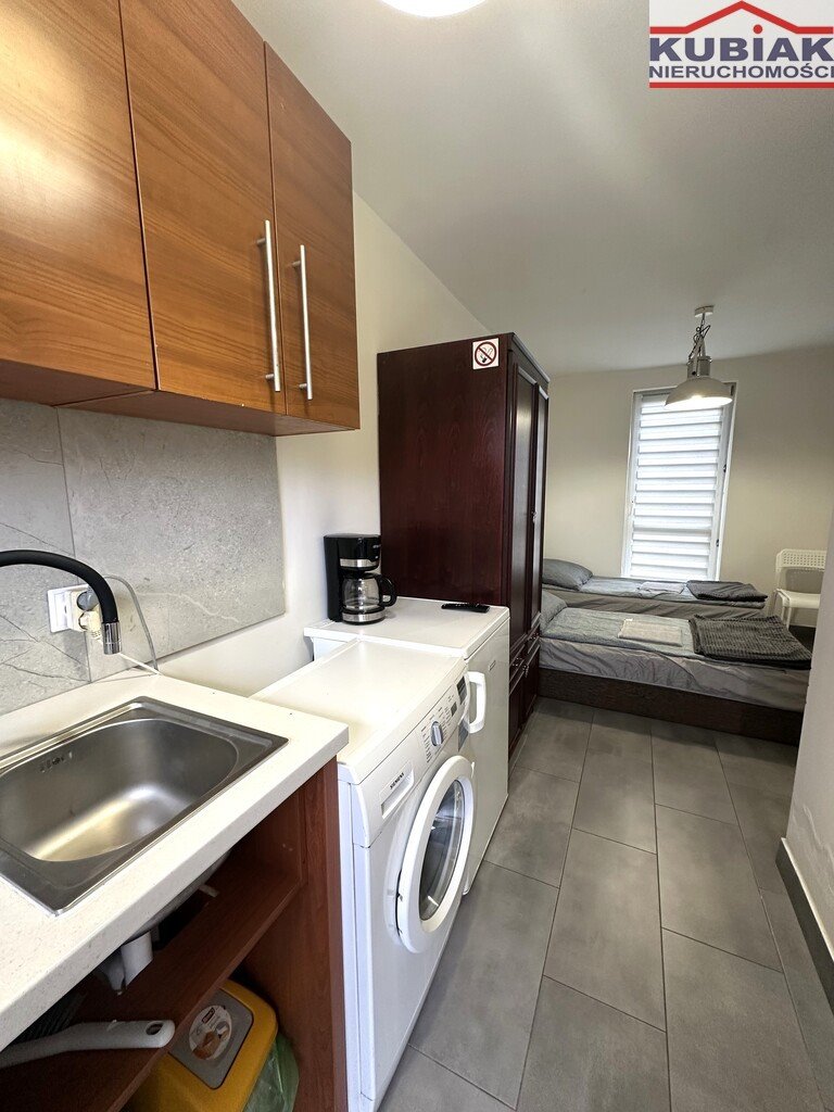 Zapraszam do zakupu domu 100 m² w Kajetanach z możliwością prowadzenia hostelu: Kajetany