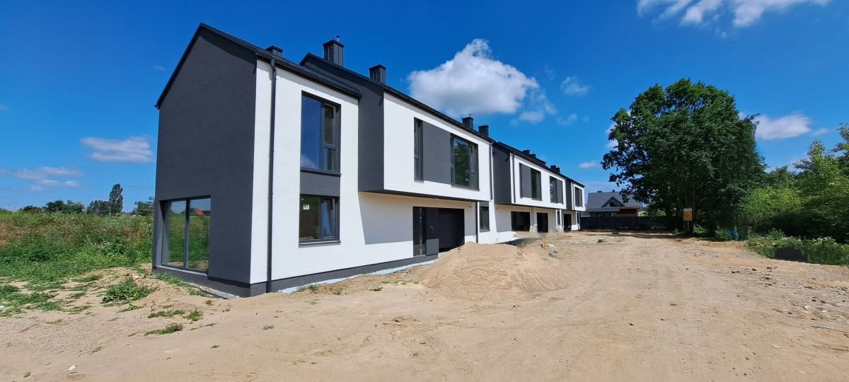 Nowoczesny dom szeregowy 134 m2 z garażem i ogrodem Jabłonna, Na granicy z Warszawą  134m2 Foto 1