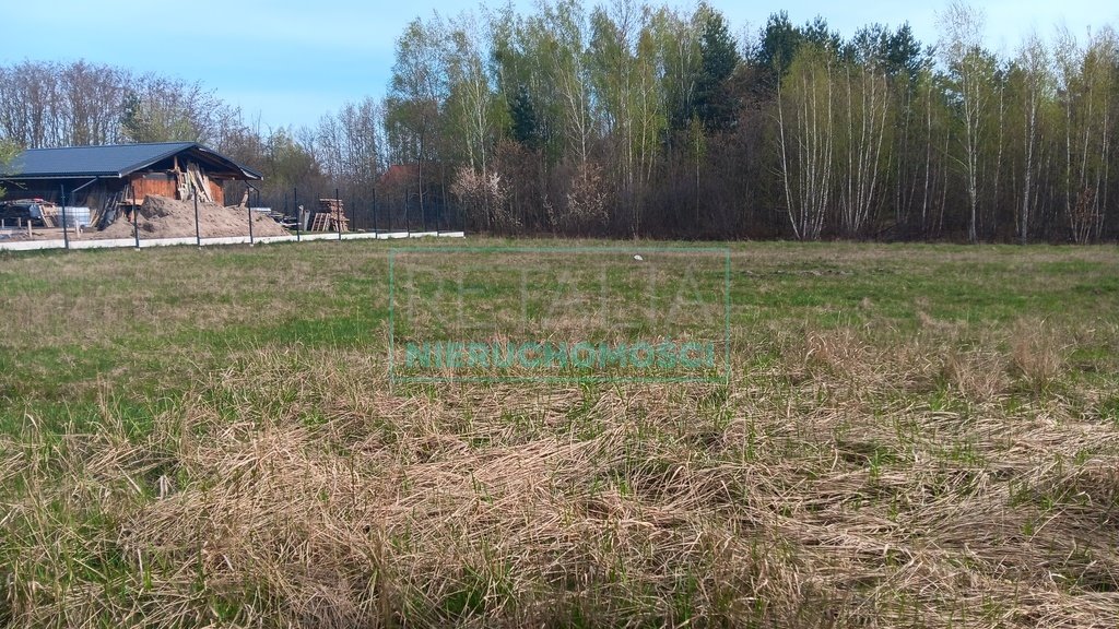 Działka budowlana na sprzedaż Musuły  1 185m2 Foto 1