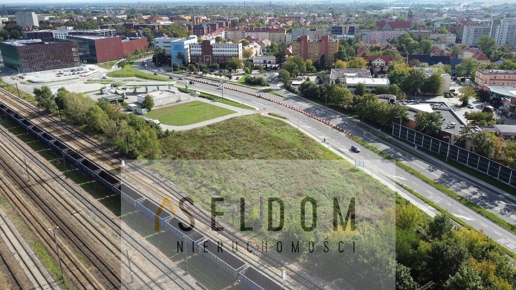 Działka komercyjna na sprzedaż Opole, Śródmieście, Bohaterów Monte Cassino  6 510m2 Foto 1