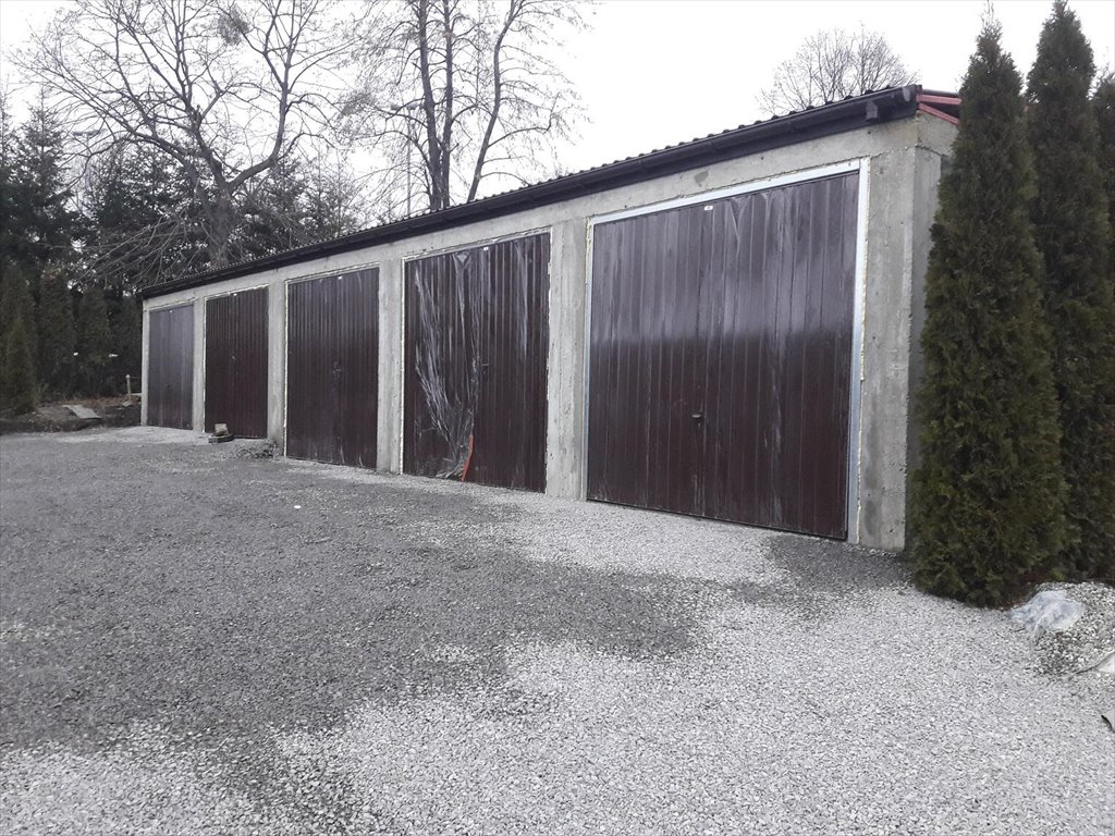 Garaż na wynajem 20 m2 z automatyczną bramą w Cieszynie Cieszyn  20m2 Foto 1