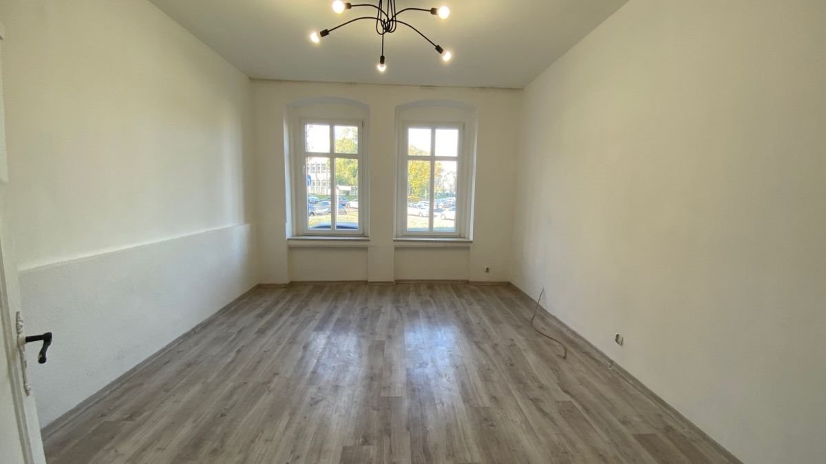 Dwupokojowe mieszkanie do remontu, z antresolą i pomieszczeniem gosp Inowrocław, Wałowa  44m2 Foto 1